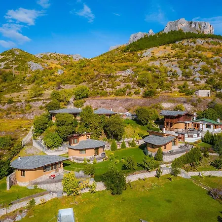 Eco Village Under The Cliffs Ilindentsi Exterior photo