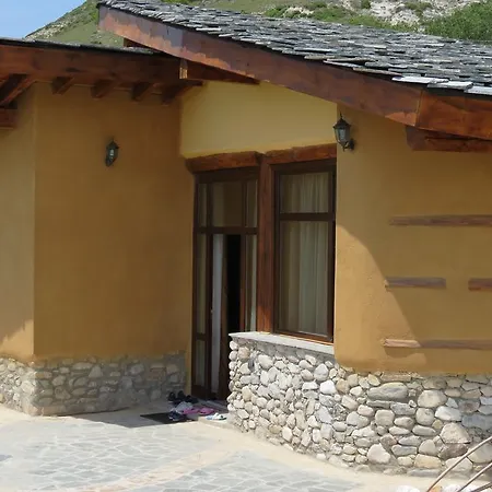 Eco Village Under The Cliffs Ilindentsi Exterior photo