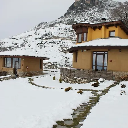 Eco Village Under The Cliffs Ilindentsi Exterior photo
