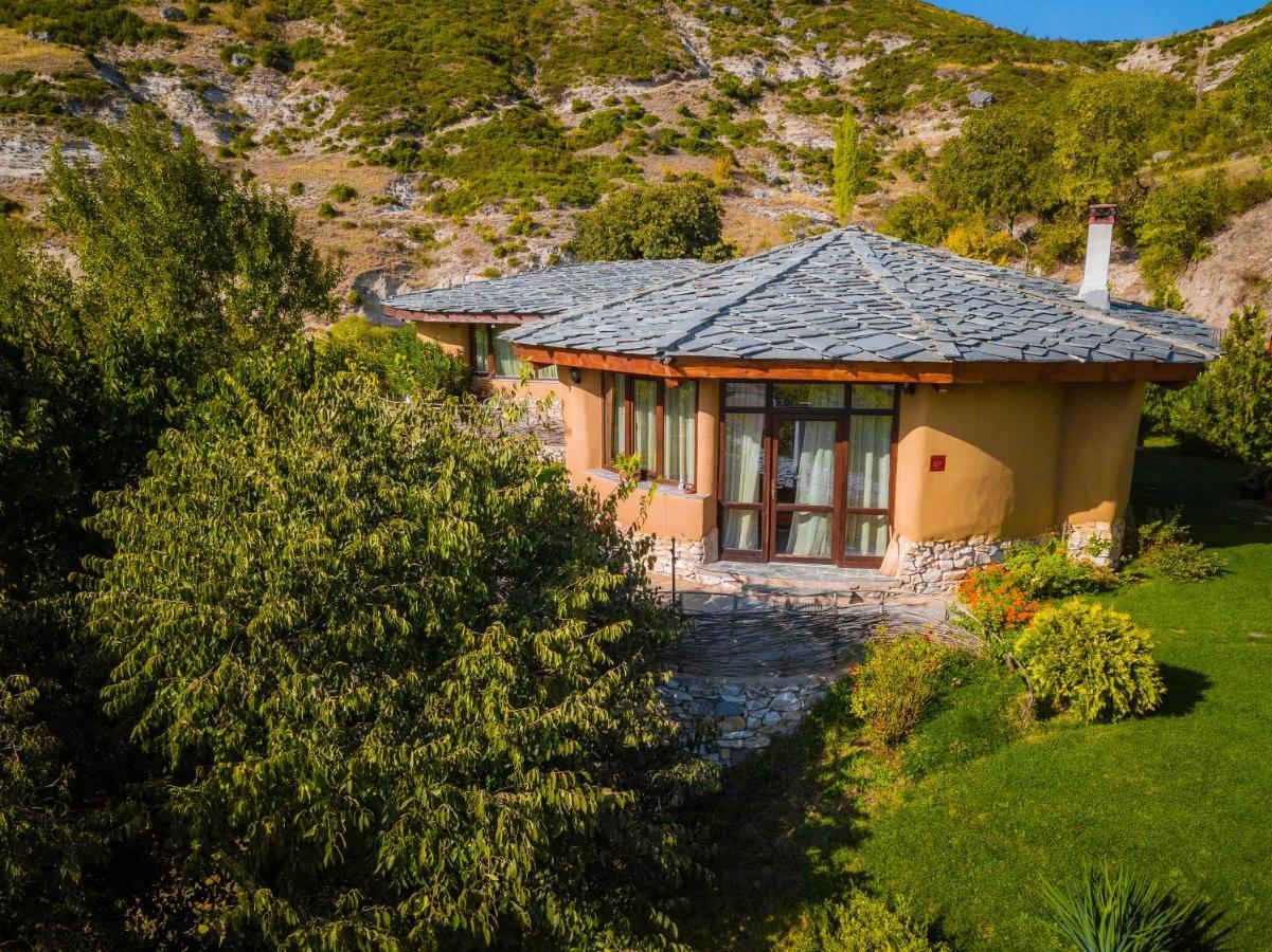 Eco Village Under The Cliffs Holiday home *