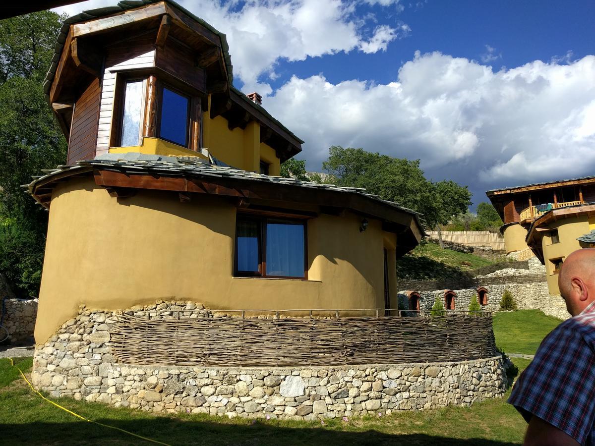 Eco Village Under The Cliffs Ilindentsi