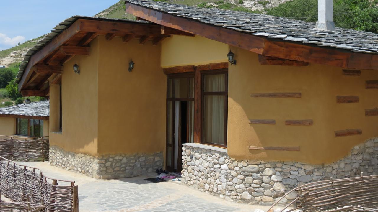 Eco Village Under The Cliffs Holiday home