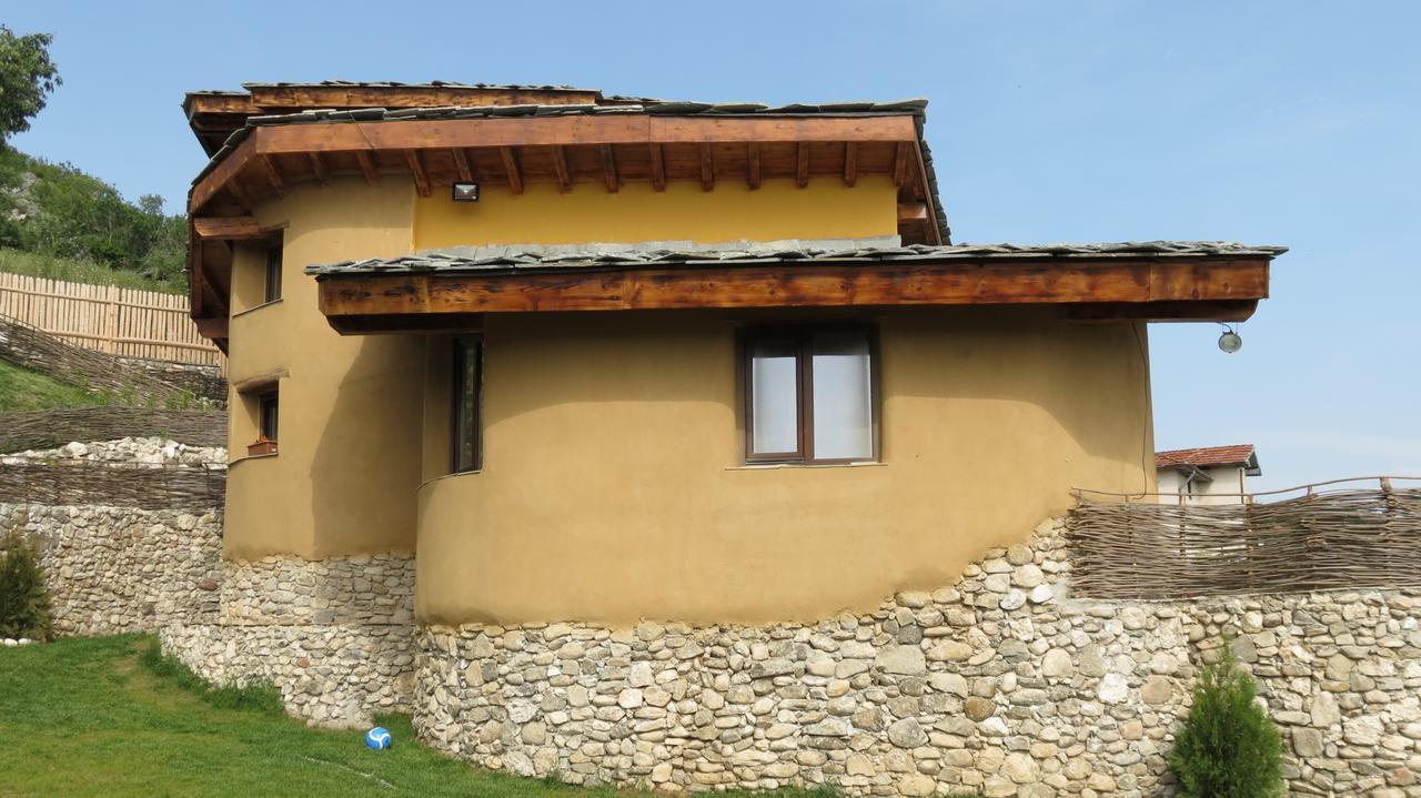 Eco Village Under The Cliffs Ilindentsi