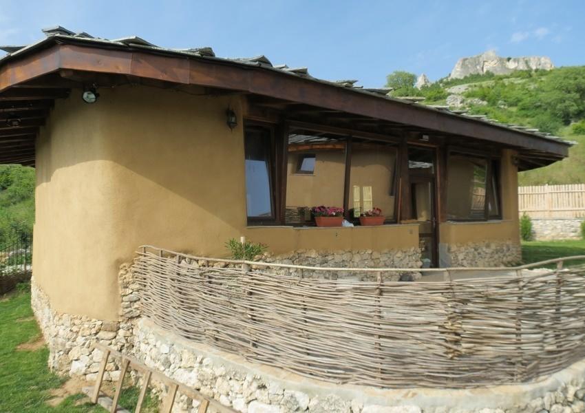 Eco Village Under The Cliffs Holiday home Ilindentsi